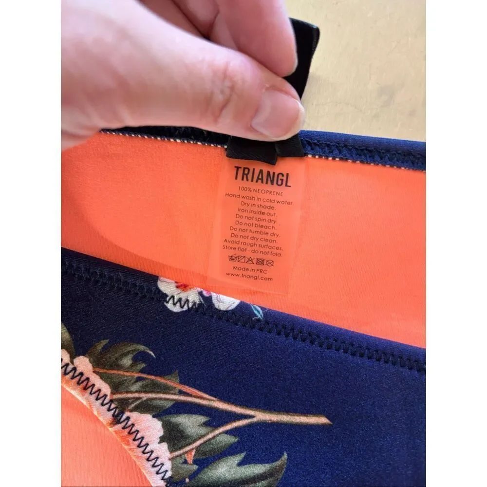 triangl bikini
